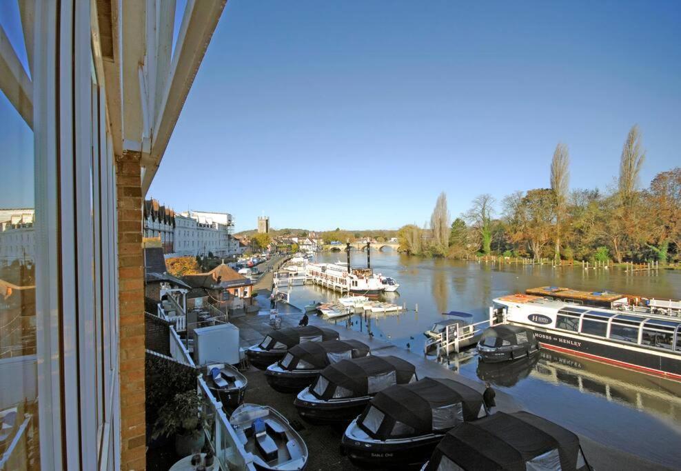 The Oars - Riverfront Property Henley-on-Thames Exterior foto