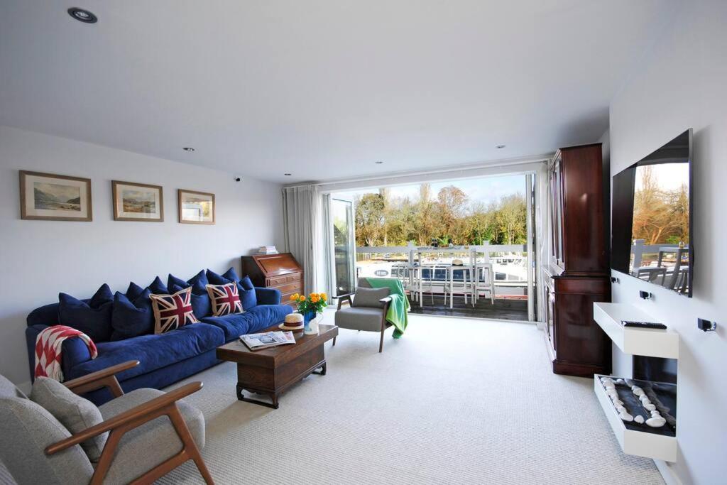 The Oars - Riverfront Property Henley-on-Thames Exterior foto