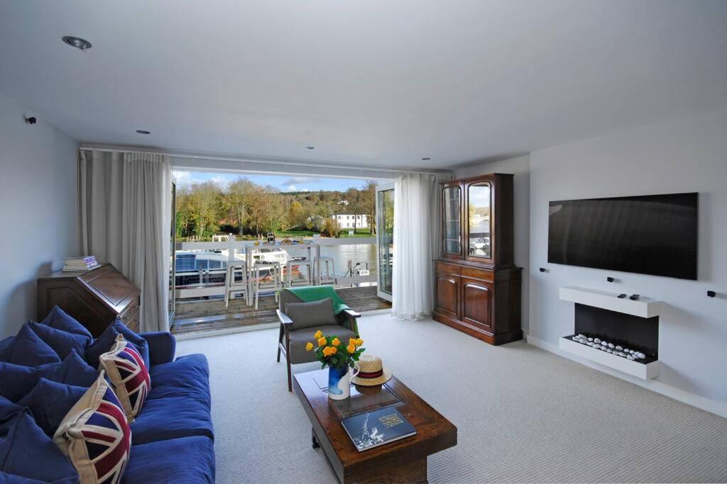 The Oars - Riverfront Property Henley-on-Thames Exterior foto